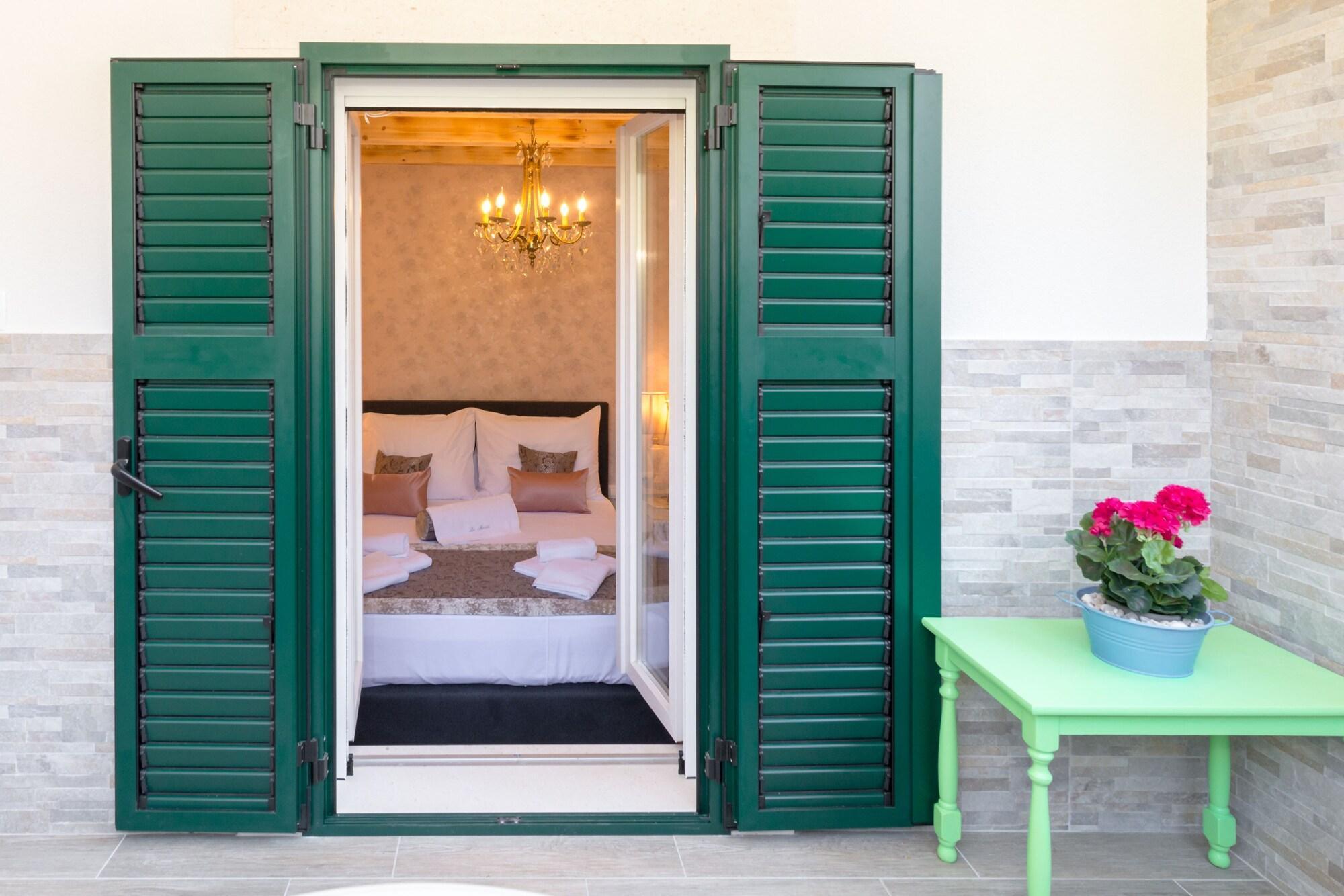 Le Monde Luxury Accommodation Сплит Экстерьер фото